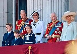 Intento de secuestro, disparos y allanamientos: las brechas de seguridad de la monarquía británica