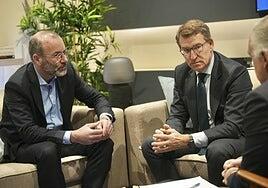 Weber afirma que el PPE será «una roca» frente a los populismos «que quieren sentarse con Trump»