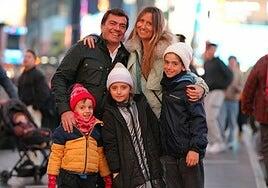 Un alto ejecutivo manchego, una bisnieta de un presidente del Barça... así era la familia que murió en el accidente de helicóptero en Nueva York