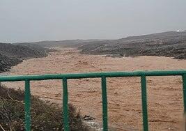 Diluvia en varios puntos de Lanzarote: «Nunca vi nada igual»