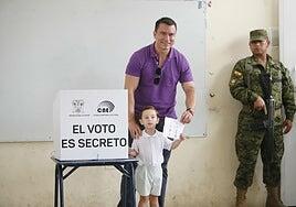 Daniel Noboa, el heredero que cumplió el sueño de su padre de presidir Ecuador