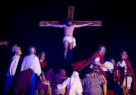 Ciento cincuenta vecinos reviven este jueves la Pasión en Sardina del Sur