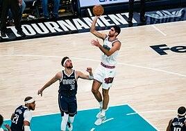 Santi Aldama vuelve a brillar con unos Grizzlies que ya vuelan hacia el Playoff