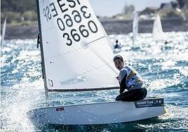 La regatista del RCNGC Marta Mansito se proclama campeona de España de Optimist