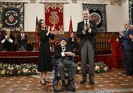 Un Cervantes frágil y jocoso en un país de «influencers y mercachifles» y «sin honor»