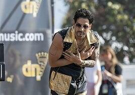 Carlos Torres no se lo quiere perder y presentará el concierto de Chris Lebrón