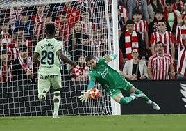 Cero debate en la portería de la UD: máxima confianza en Horkas para el tramo final de Liga