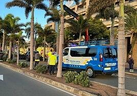 Tres personas heridas en una colisión entre un turismo y una furgoneta en Gran Canaria