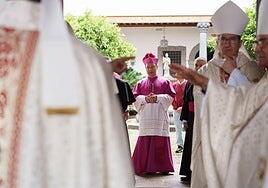 Eloy Santiago, obispo de Tenerife, se acuerda de migrantes y víctimas de abusos en Iglesia