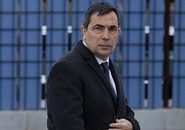 Junts se desmarca ahora del voto de su consejero en la CNMC y exige al Gobierno que pare la opa al Sabadell