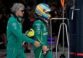 Fernando Alonso, embestido, cabreado y hundido en Miami