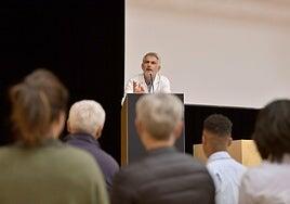 Más de 50.000 congresos fantasma donde caben todas las materias