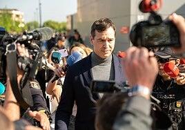 El hermano de Pedro Sánchez ya no forma parte de la plantilla de la Diputación de Badajoz