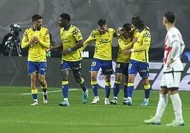 El momento de la UD Las Palmas es ahora: tocar el cielo o caer al abismo