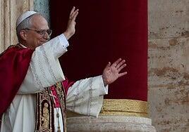 El discurso íntegro del Papa León XIV desde el balcón de San Pedro