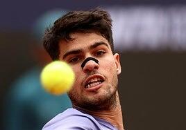 Alcaraz se estrena a lo grande en Roma