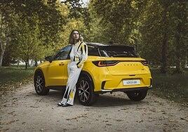 Lexus LBX Bitono, una pieza única de artesanía Takumi