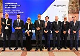 El Instituto Español de Analistas aborda del futuro económico de Canarias
