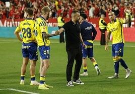 Los daños colaterales para la UD Las Palmas del descenso: recorte de 30 millones y desbandada de jugadores