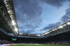 Atropello múltiple a las puertas del estadio de Cornellà antes del Espanyol-Barça