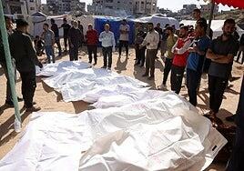 Israel continúa su ofensiva sangrienta contra Gaza con 315 muertos en tres días y amenaza con una ofensiva terrestre