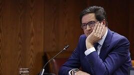 López declara que «jamás» supo de una supuesta fiesta de Ábalos en un parador: «Ni un cotilleo»