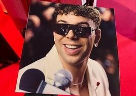 La tienda-museo de Quevedo aterriza en el parque de Santa Catalina con merchandising exclusivo