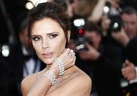 Victoria Beckham publica una fotografía de sus cuatro hijos reunidos con sus abuelos