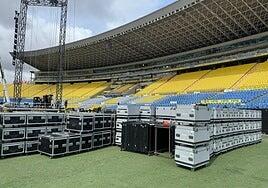 Despliegue sin precedentes para el concierto de Quevedo en Gran Canaria: 255 trabajadores, 25 tráileres y 800 metros cuadrados de pantallas LED