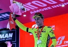 Kooij culmina la sinfonía de Van Aert