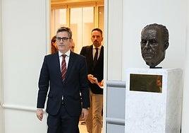 El Gobierno critica las «prisas» de la jueza para abrir juicio oral al hermano de Sánchez y Gallardo