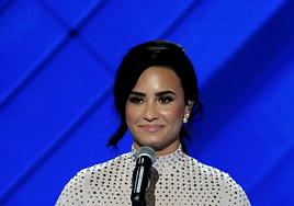 Demi Lovato y Jordan Lutes ya son marido y mujer