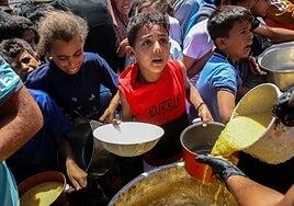 Hamás aumenta la represión sobre los gazatíes y les prohíbe recoger alimentos