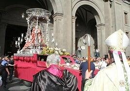 La Bajada del Pino espera reunir en torno a la catedral a más de 100.000 personas