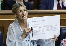 Podemos exige explicaciones y el PP acusa a Díaz de «mantener al Gobierno mafioso»