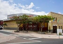 Pérez Moreno hará las obras de reforma del Centro Cívico de Carrizal