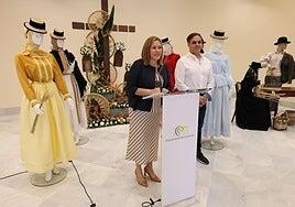 Trajes tradicionales en el Parlamento de Canarias: un homenaje a la identidad y la cultura de las islas
