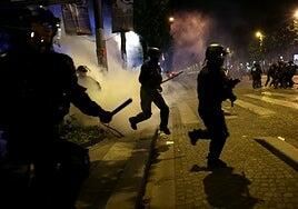 Dos muertos, 221 heridos y 559 detenidos en Francia tras la victoria del PSG en la final de la Champions