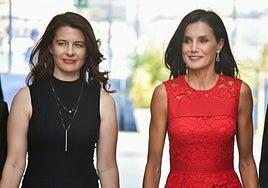 La mano derecha de la Reina abandona el cargo por razones familiares