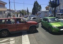 Asamblea Valsequillera denuncia que la reciente Feria de la Fresa «solo contó con tres policías locales» para regular el tráfico