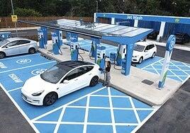 Los cargadores eléctricos no son rentables, según denuncian las Estaciones de Servicio Automáticas