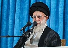 Jamenei critica la propuesta nuclear de EE UU porque va contra la «independencia» de Irán