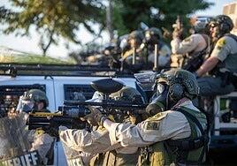 Trump despliega 2.000 soldados en Los Ángeles por la «anarquía» tras las redadas migratorias