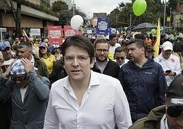 Tirotean al precandidato a la presidencia de Colombia Miguel Uribe Turbay