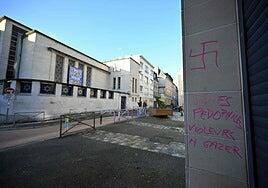 Los servicios secretos rusos usan pintadas antisemitas para desestabilizar Francia