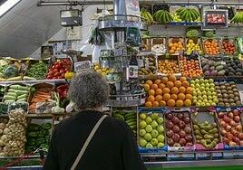 La cesta de la compra se dispara en Canarias: «Si miras los precios, no comes»