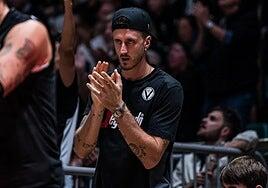 Diagnostican leucemia mieloide al exjugador del Baskonia Achille Polonara