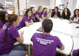 Denuncian la eliminación del ciclo presencial de Igualdad en la FP de toda Canarias