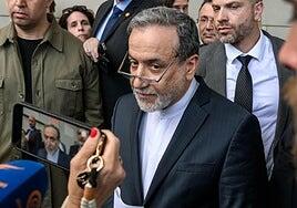 Europa urge a Teherán a retomar las negociaciones nucleares con EE UU