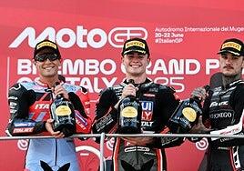 Manu González lidera un triplete español en Moto2